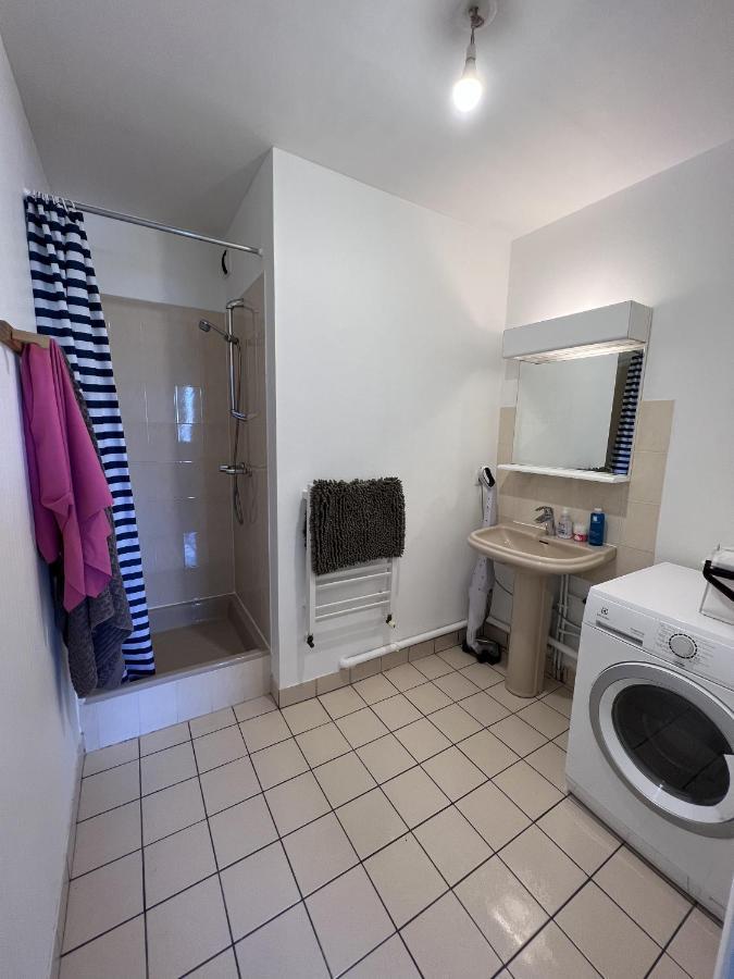 Appartement Accueillant, Tres Bien Situe Nantes Esterno foto